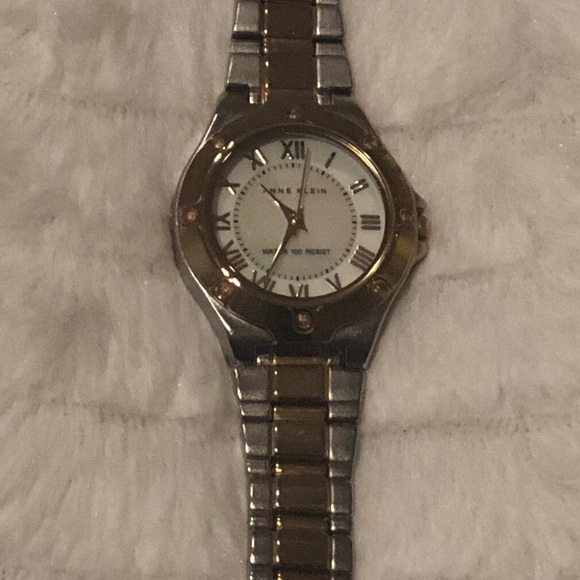 Anne Klein watch - Picture 3 of 6